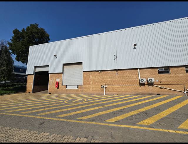 400M² WAREHOUSE TO LET IN MEADOWDALE